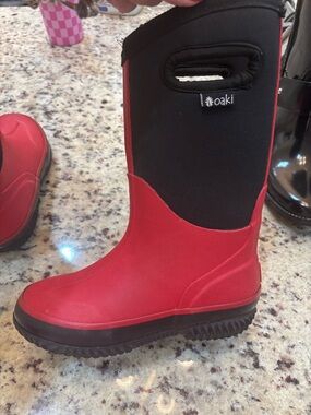 oaki Kids Red and Black Waterproof Winter Boots